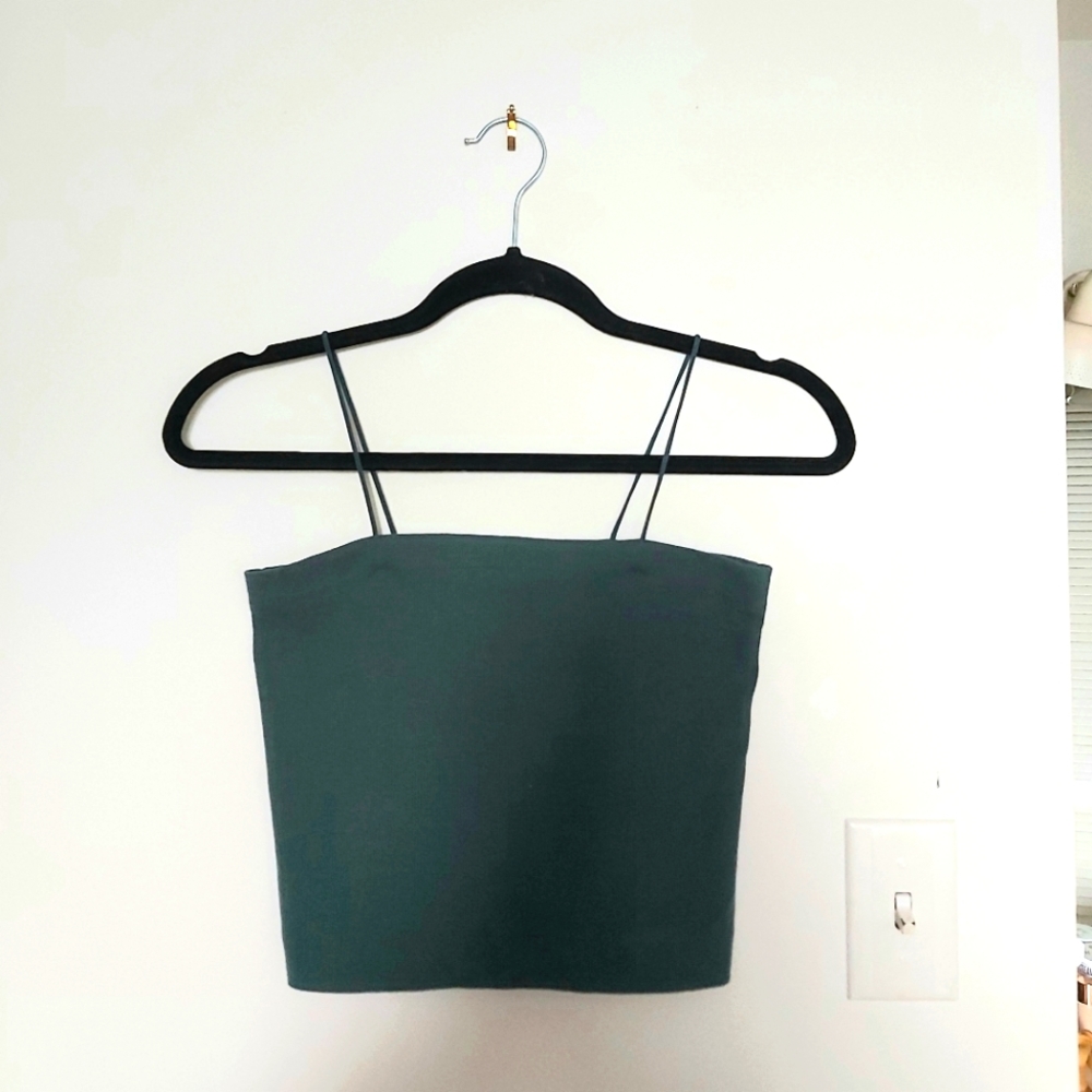 AE Ribbed Cropped Tank